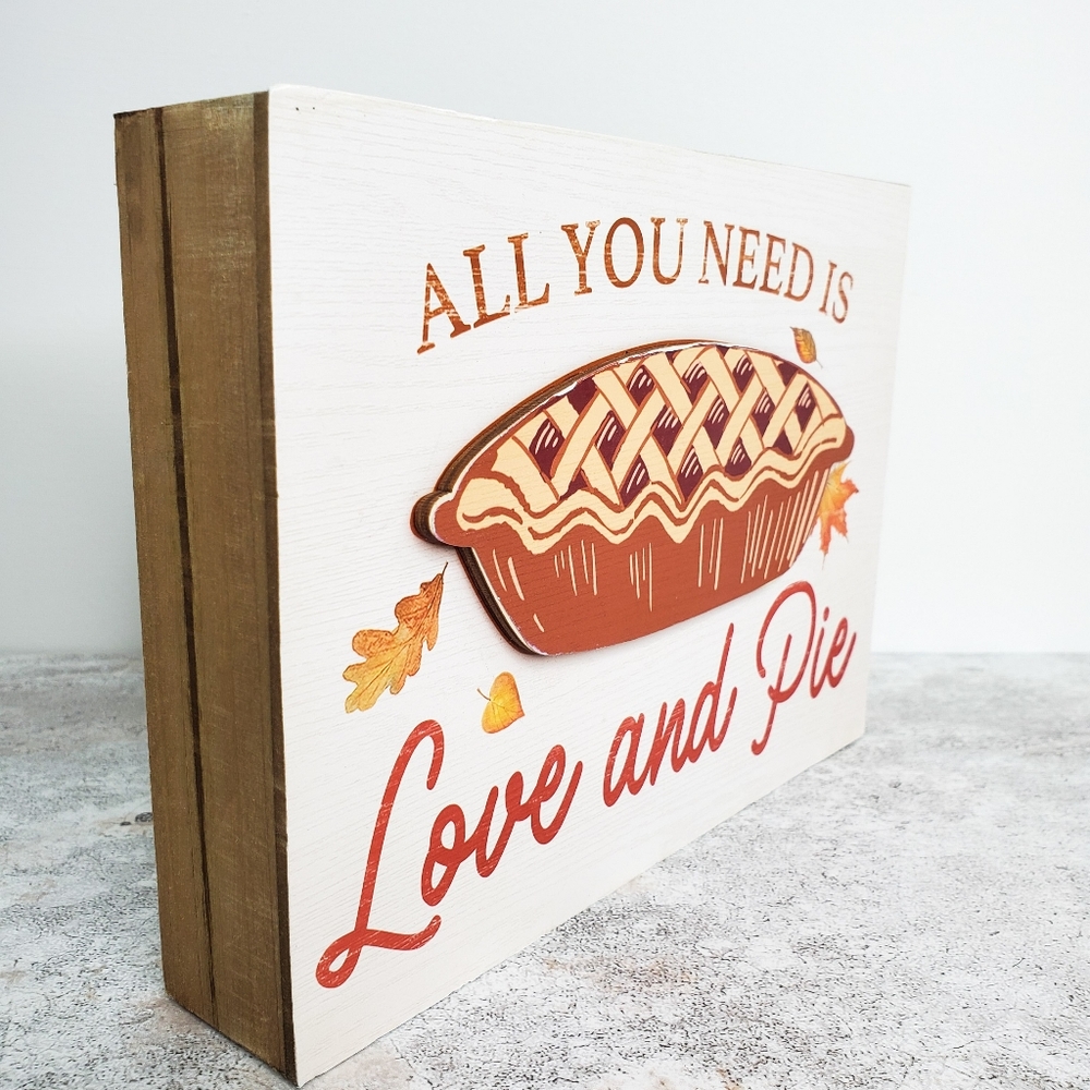 🏷 Ashland • All You Need is Love and Pie tabletop decor - Picture 2 of 4
